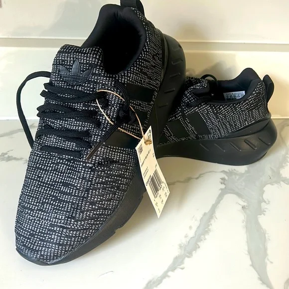 adidas gazelle silver green womens Adidas Swift Run Big Kids' Shoes Core Black-White  Sports Plaza NY